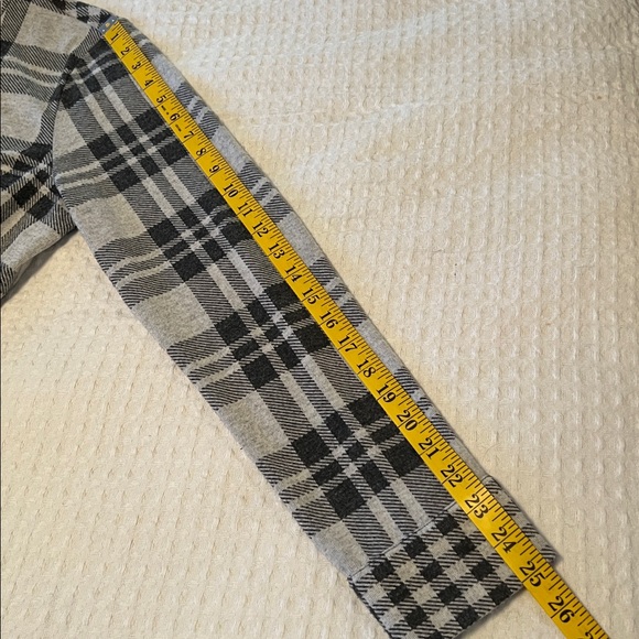 Soft Surroundings Paramour Black and White Plaid Button Down Top Size Medium - Picture 16 of 16